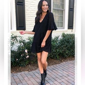 The impeccable pig Mustard Seed Dress Womens M Black Eyelet Short Swing V-Neck